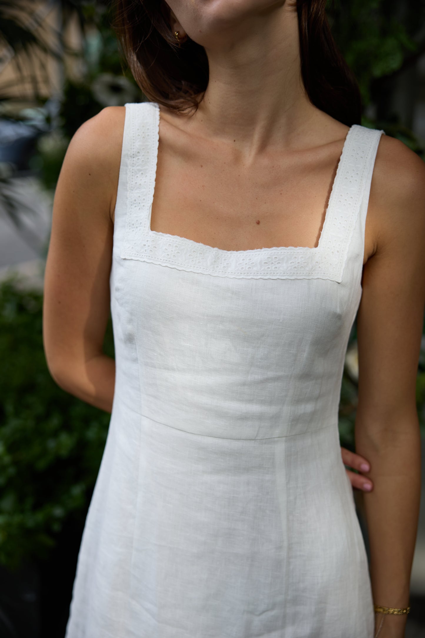Premiere Linen Square Neck Midi Dress